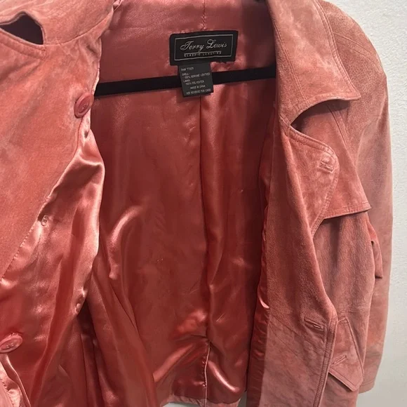 Terry Lewis Classic Luxuries Pink Jacket - Picture 8 of 10